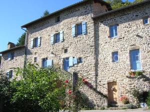 Photo de le B&B / Chambres d'hôtes Mas Casta Néa à Thueyts